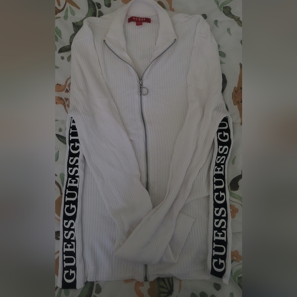 Guess Zip up - Picture 1 of 2